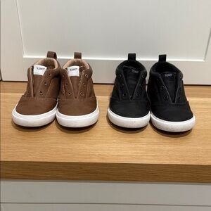 TOMS Kids Sneakers in Brown and Black size 10